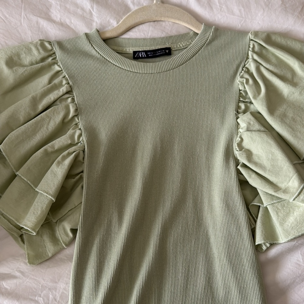 Zara ruffle sleeve mint green bodysuit small - Picture 2 of 3